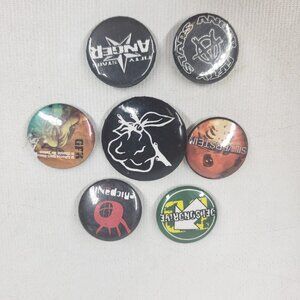 Quebec Music Scene Pin Back Buttons Scène musicale Québécoise Pin Back Boutons